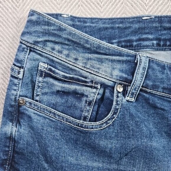 Lane Bryant Jeans 22 Girlfriend Crop Midrise Flex Magic Blue Stretch Denim NWT - Picture 11 of 16